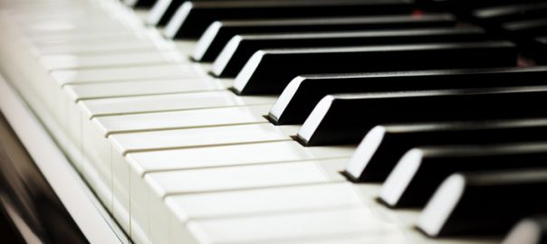 Learn to Play Piano using the Sheet Music